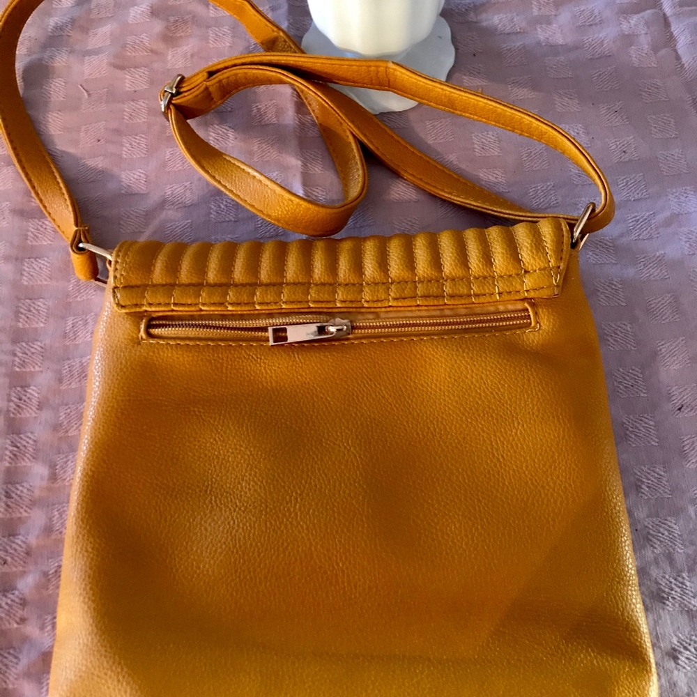 Purse - Picture 3 of 3
